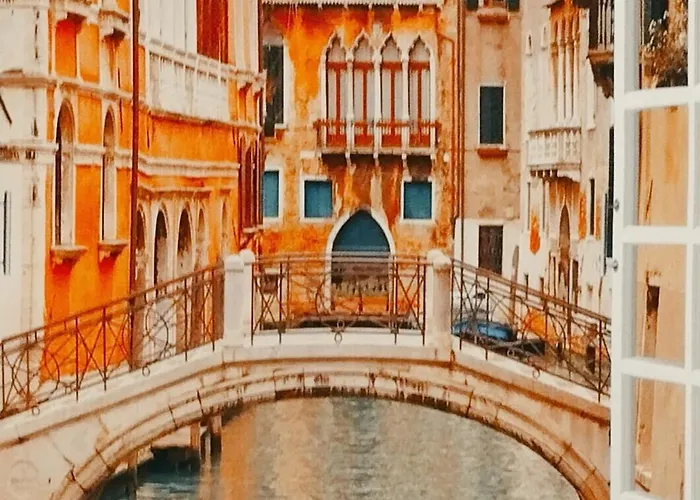 Gate To Venice Apartment
